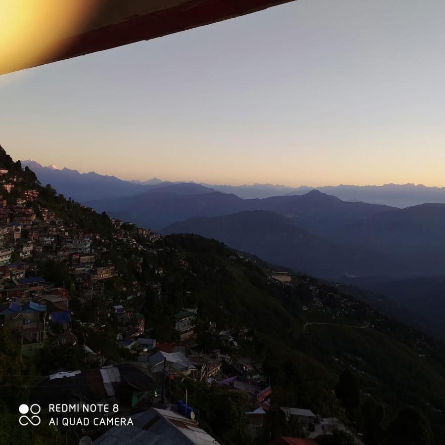 Sumnima Homestay Darjeeling  Eksteriør billede